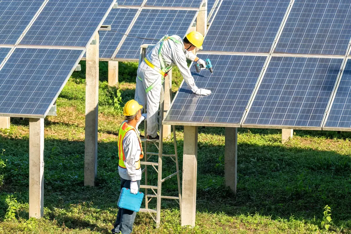 Instalación fotovoltaica en una zona rural del Maresme cerca de Argentona